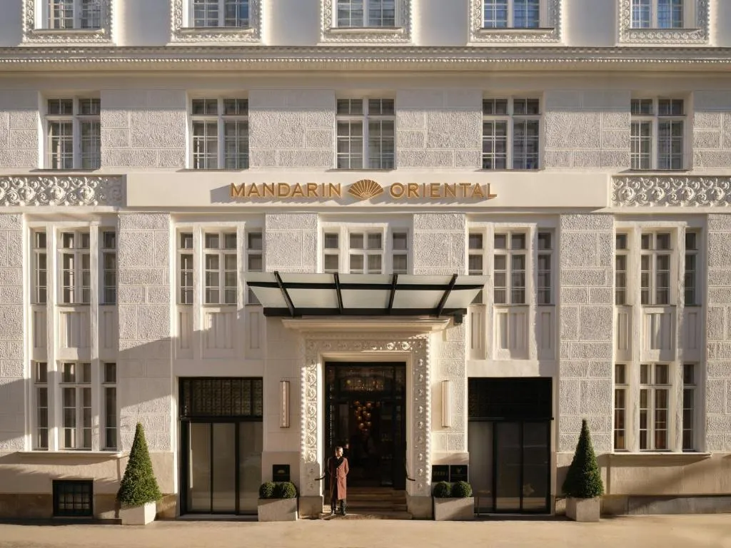 Extérieur du Mandarin Oriental Vienna près de la cathédrale Saint-Étienne