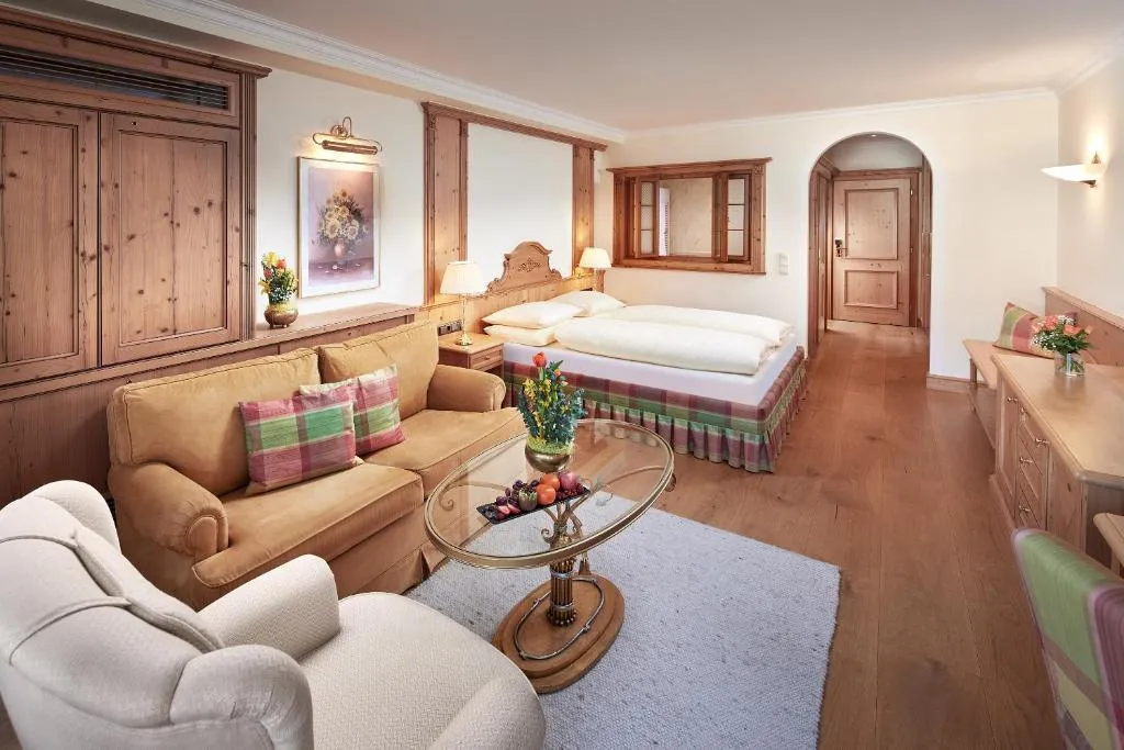 Salzburgerhof, das 5-Sterne Hotel von Zell am See - 5-star hotel in Zell am See town centre, Zell am See - photo 1