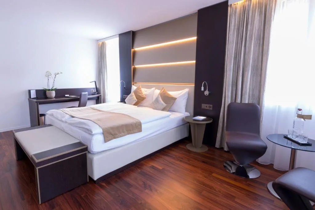 Hotel Krone Unterstrass - Hotel de 4 estrellas en Unterstrass, Zurich - photo 1