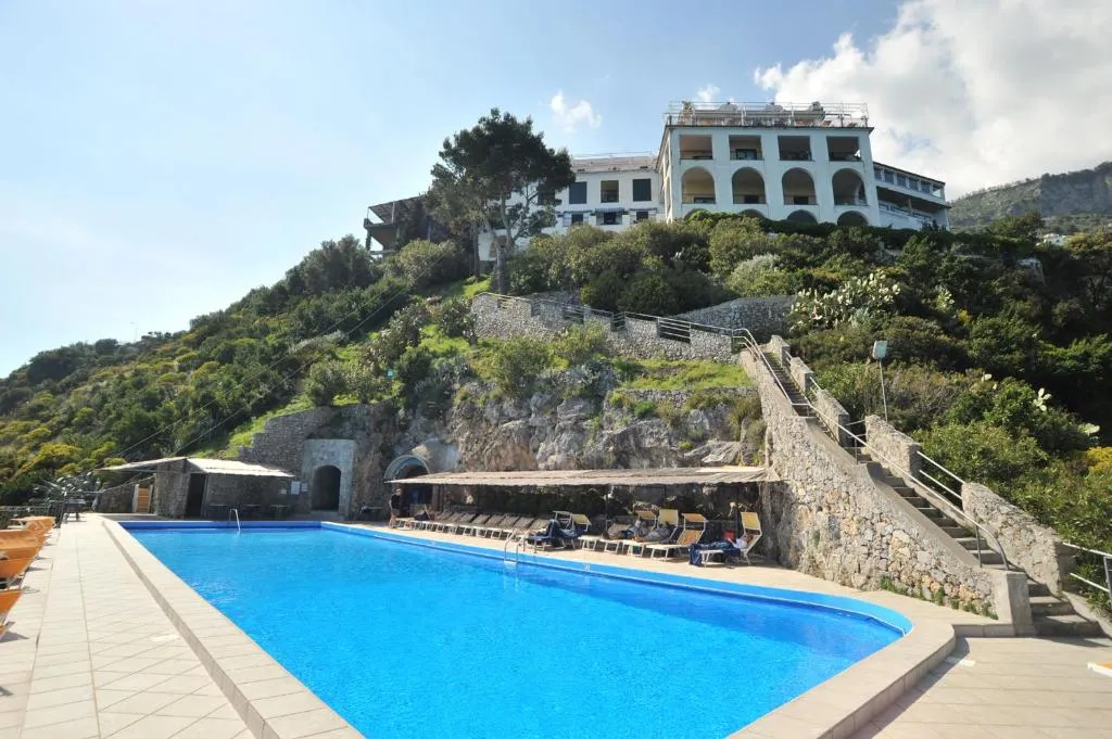 Hotel Belvedere - Hôtel 4 étoiles, Conca dei Marini cove, Amalfi Coast - photo 1