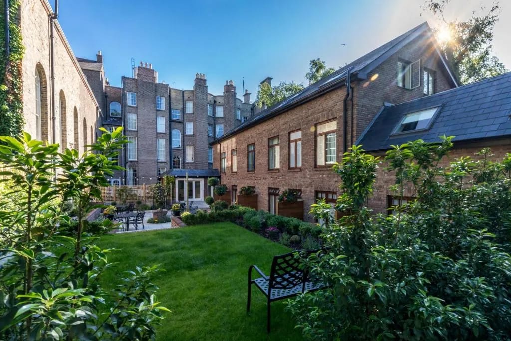 Stauntons on the Green Hotel - Hotel de 3 estrellas en St Stephens Green, Dublin - photo 1