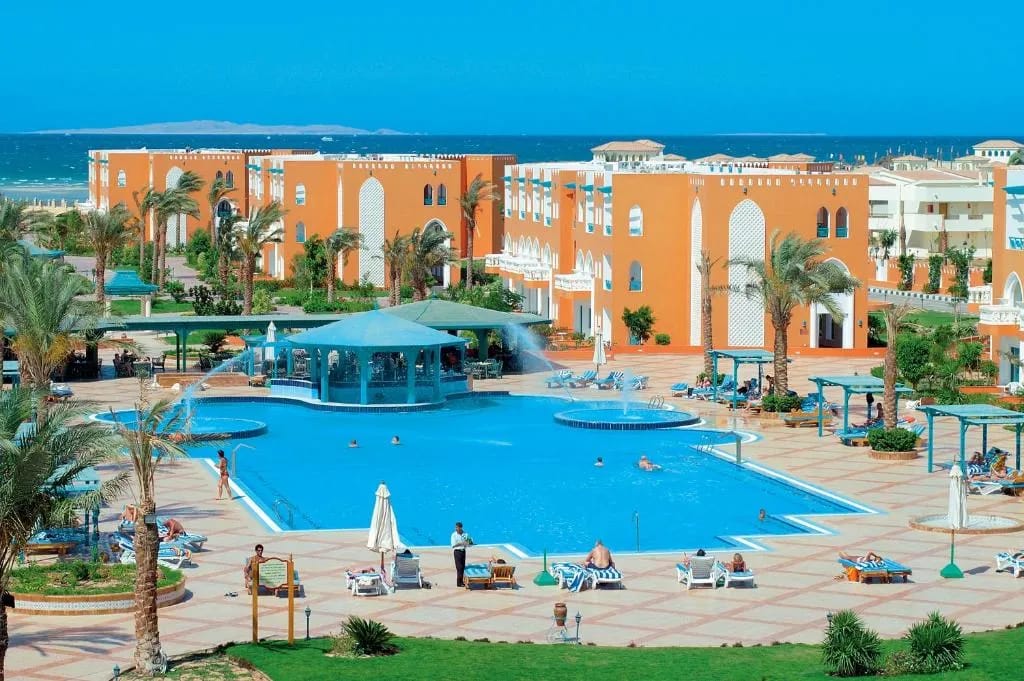 Sunrise Garden Beach Resort - Hotel de 5 estrellas en Hurghada Strip, Hurghada - photo 1