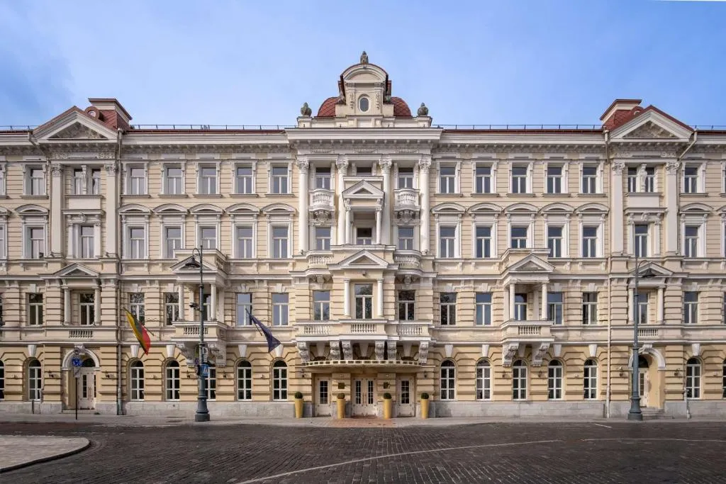 Grand Hotel Vilnius, Curio Collection by Hilton - Hotel de 5 estrelas em Universiteto g. 14/2, Vilnius Old Town, LT-01122 Vilnius, Lithuania, Vilnius - photo 1